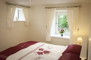 Belle Vue Barn Holiday Cottage sleeps 4 in the comfort of a comfortable cottage - Image 5