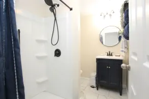 Direct Bay Front Pet Friendly Home! - Image 3