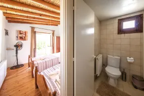 Traditional Stone Built Holiday Villa in Walled Courtyard with Private Pool - Image 2
