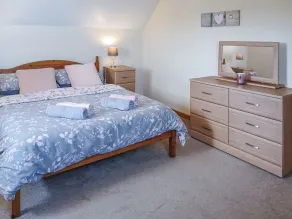 3 bedroom accommodation in Llandyfrydog, near Amlwch - Image 3