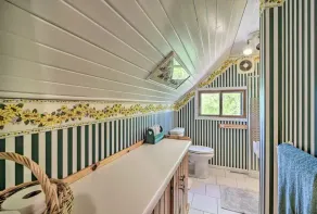 Waterfront Cabin on Long Lake w/ Dock & Kayaks! - Image 3