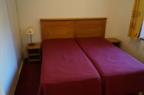 Smuk 2-værelseslejlighed i prestigefyldt opholdssted (indendørs opvarmet pool, WiFi, terrasse) - Image 5