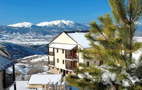 Studio-Ausstattung und Ruhe, Casiers à Ski + Piscine sur Place - Image 3