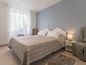 Renovated Farmhouse Near the Sea with Garden, WiFi, and Family Amenities - Image 5