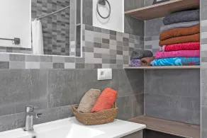 Comfortable Holiday Apartment \"Loft Rural\" with Terrace - Image 4