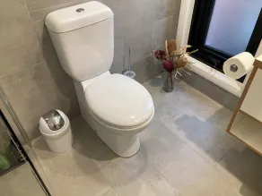 Privé, propre et moderne - Image 2