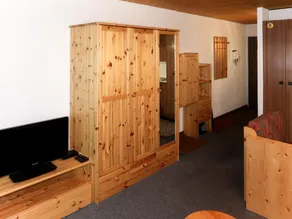 Studio Résidence Dixence-10 by Interhome - Image 2