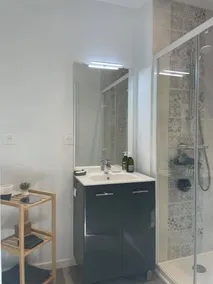 Gîte Avec 3 Chambres tt Équipé +spa - Sport - Hammam Loiret Proche Paris - Image 4