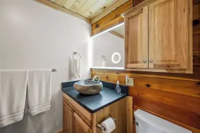 Main Channel-Lots of Water-PickleBall-Hot Tubs-Fire Pits-2 Private Docks. Exclusive use of all 5 log homes, 8 acres, 1300 ft shoreline. Sleeps 36. 1400 sq ft venue, events to 75 (fee applies): weddings, reunions, retreats, milestones. 4.9★ Superhost - Image 3