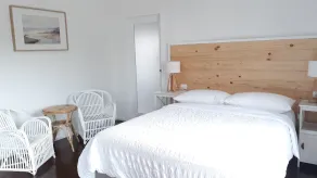Maple Villa - The Beach House by the bay - Image 4