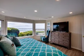 Ocean Front Panoramic Vistas! Miles of Sandy Beach! Badkar! Hundvänlig! GRATIS NATT! - Image 5