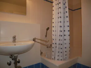 Ferienwohnung Residenz am Buchenhain - Image 3