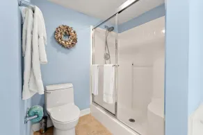 Bright and cheery oceanfront 4-bedroom condo | Blue Water Keyes - 1207 - Image 4