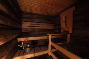 Kuukkeli Log Houses Villa Aurora "Pupula" - Image 2