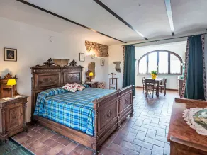Beautiful apartment for 2 guests with pool, WIFI, TV, patio and pets allowed - Image 4