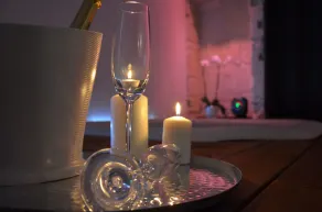 O2suites barok værelse med privat jacuzzi - Image 5