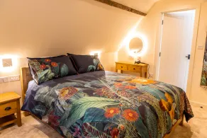 Charming Barn conversion in the Kent Countryside - Image 2