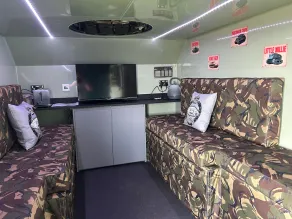 Glamping Samaritan tank - Image 3