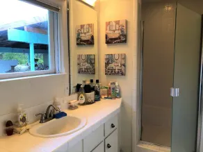 Private Cozy suite in Los Gatos -Saratoga  walking distance to downtown.. - Image 3
