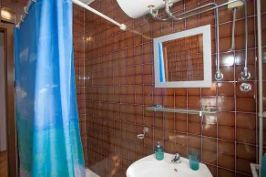 AGATA One-Bedroom Apartment 4 - Image 3