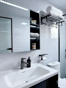 One Bedroom at Marina Bay Square - Image 5