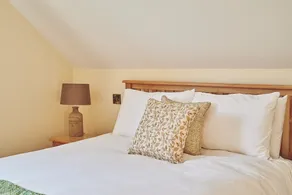 The Byre - Luxury Cottages - Image 4