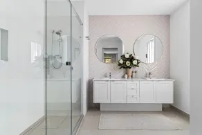 Vanora House Sorrento - Image 3
