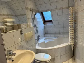 Vacation Home \"Waldeck\" with Mountain View, Private Terrace & Wi-Fi - Image 3