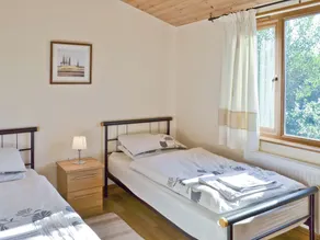2 bedroom accommodation in Newton Upon Derwent - Image 5