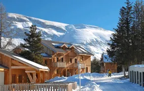 Skiurlaub an der piste, schwimmbad, terrasse, balkon, parkmöglichkeiten, fernseher - Image 5