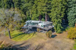 Stunning Contemporary Home, a River Penthouse on Russian River, like No Other!!  - Image 5