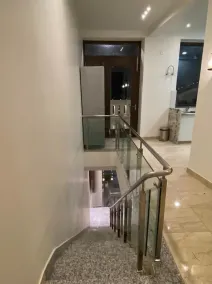 Lavish 6 bedroom house in the heart of the city - Image 4