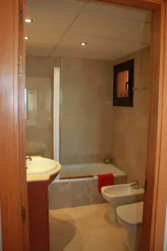 Penthouse avec une vue spectaculaire près de la mer - Image 3