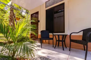 Economic and comfortable room ideal for travelers who love the Caribbean - Image 4