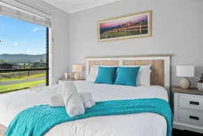 Luxury Hunter Valley Acreage - Heated SwimSpa - Mountain Views - Pool Table - Fire Pitt - Image 5