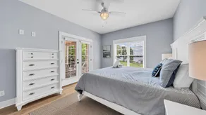 Magnolia Cove, New Lakefront Luxury w/ Covered Decks + Heated Salt Water Pool, Fire Pit & Dock! - Image 3