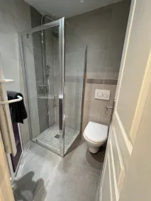 MaisonSaintAygulf Villa Jacuzzi 200m Plage de la Galiote - Image 4