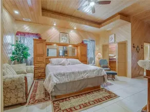 Entire 4 Suite Botique Hotel like home w/ Indoor Pool & Waterfalls - Image 3