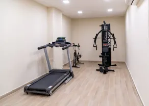 Hotel Avra by Smile hotels - Free Airport Shuttle - Image 3