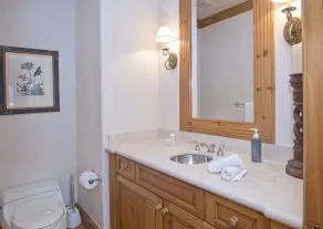 Spectacular single family home with majestic views of Beaver Creek Mountain!! - Image 2