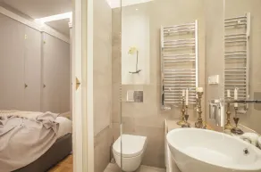 APARTMENT WITH BALCONY IN PEDESTRIAN STREET , 2BR , 2BA , AC ,Wi-Fi , SMART TV - Image 5