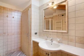 'Appartamento 8' com vista para a montanha, jardim partilhado e acesso Wi-Fi - Image 4