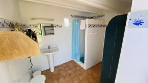 Farmhouse with  pool and padel court, free WiFi - Image 3
