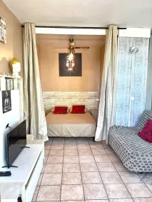 Martigues, superb studio (2)opposite the Etang de Berre - Image 4