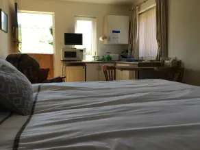 Studio apartment - Kingfisher - Image 4