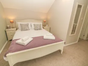 The Snug - Image 4