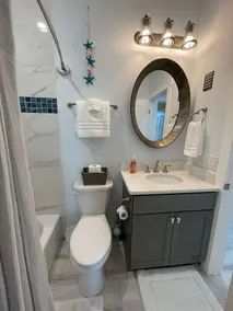 3BR w/pool, Walk to Beach, Cozy Family Cottage - Image 2