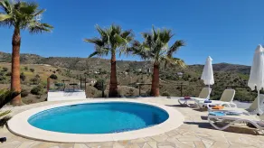 Unique 2 Bed 2 Bath Villa near Sedella. Stunning views & heatable pool. - Image 5