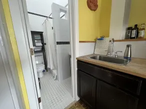Downtown Sarasota Suite in Historic District Walk to Opera, SelbyGardens, Dining - Image 3