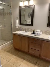 Indio Villa Sleeps 8, Level 2 EV Charger, Heated Private Pool & Spa - Image 3